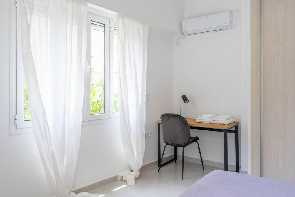 Alimos Sun-Filled Apartment Athen Exterior foto